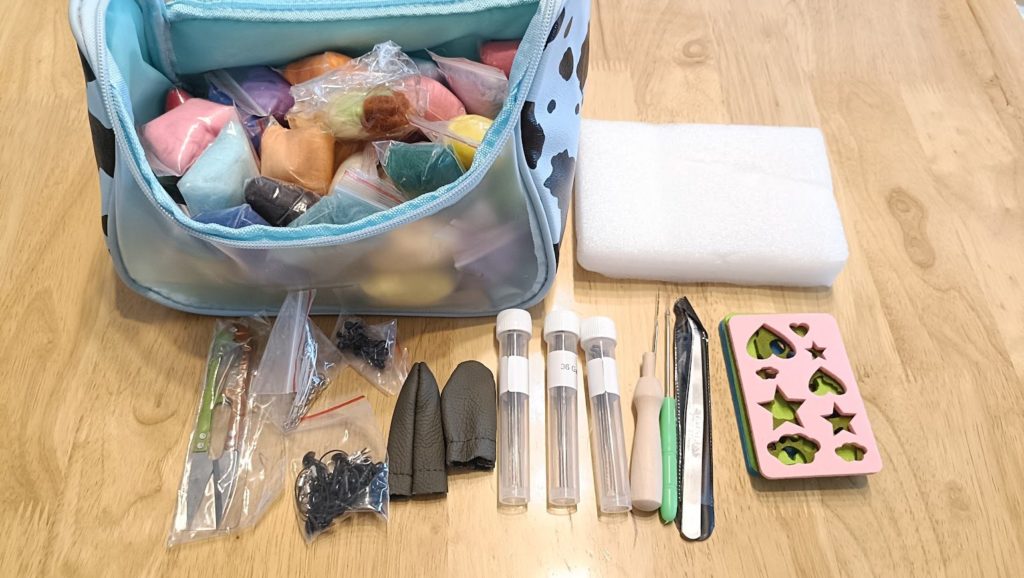 初心者が挑戦する羊毛フェルト